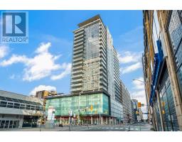 1710 - 324 LAURIER AVENUE W