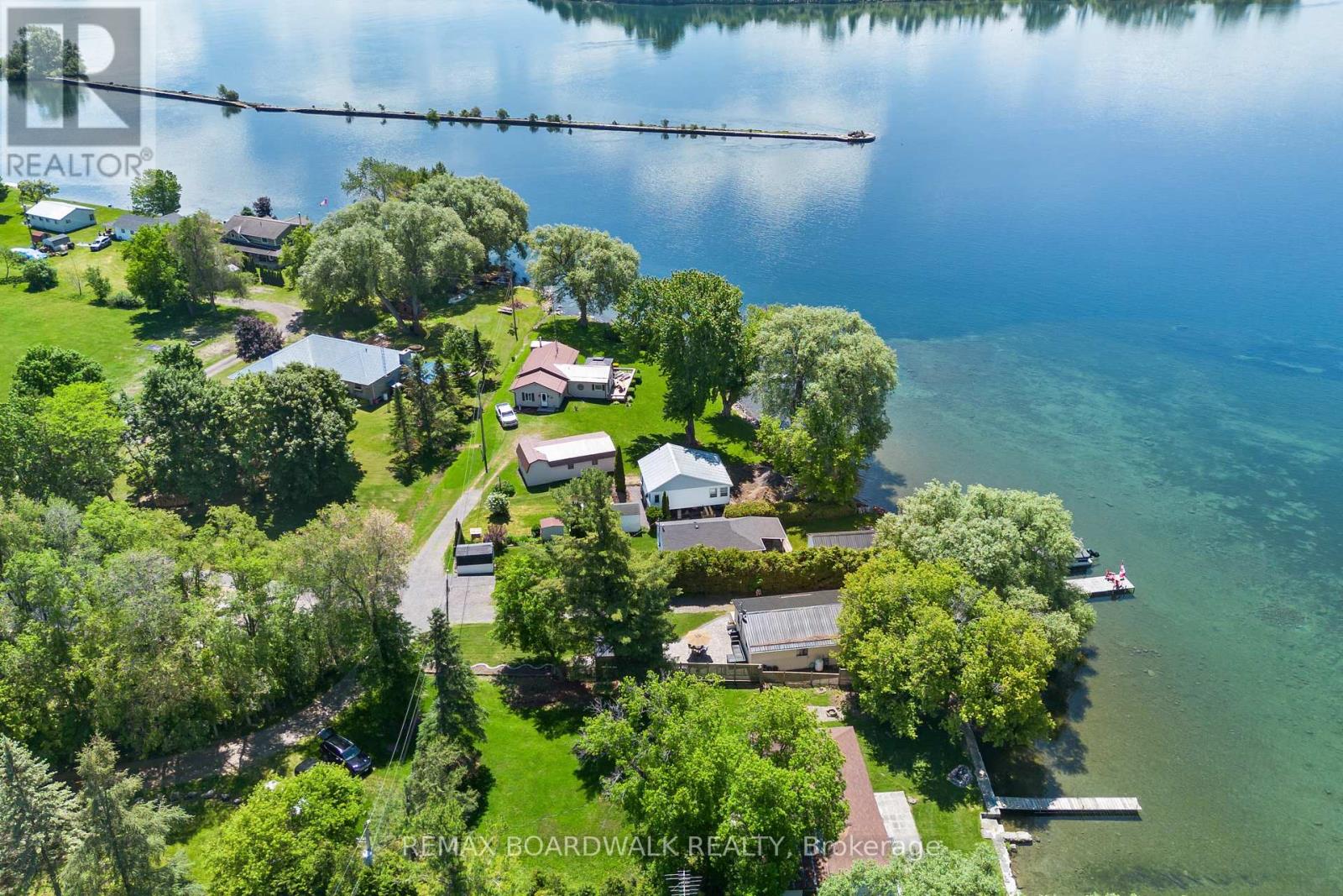 130 BAY LANE - 47