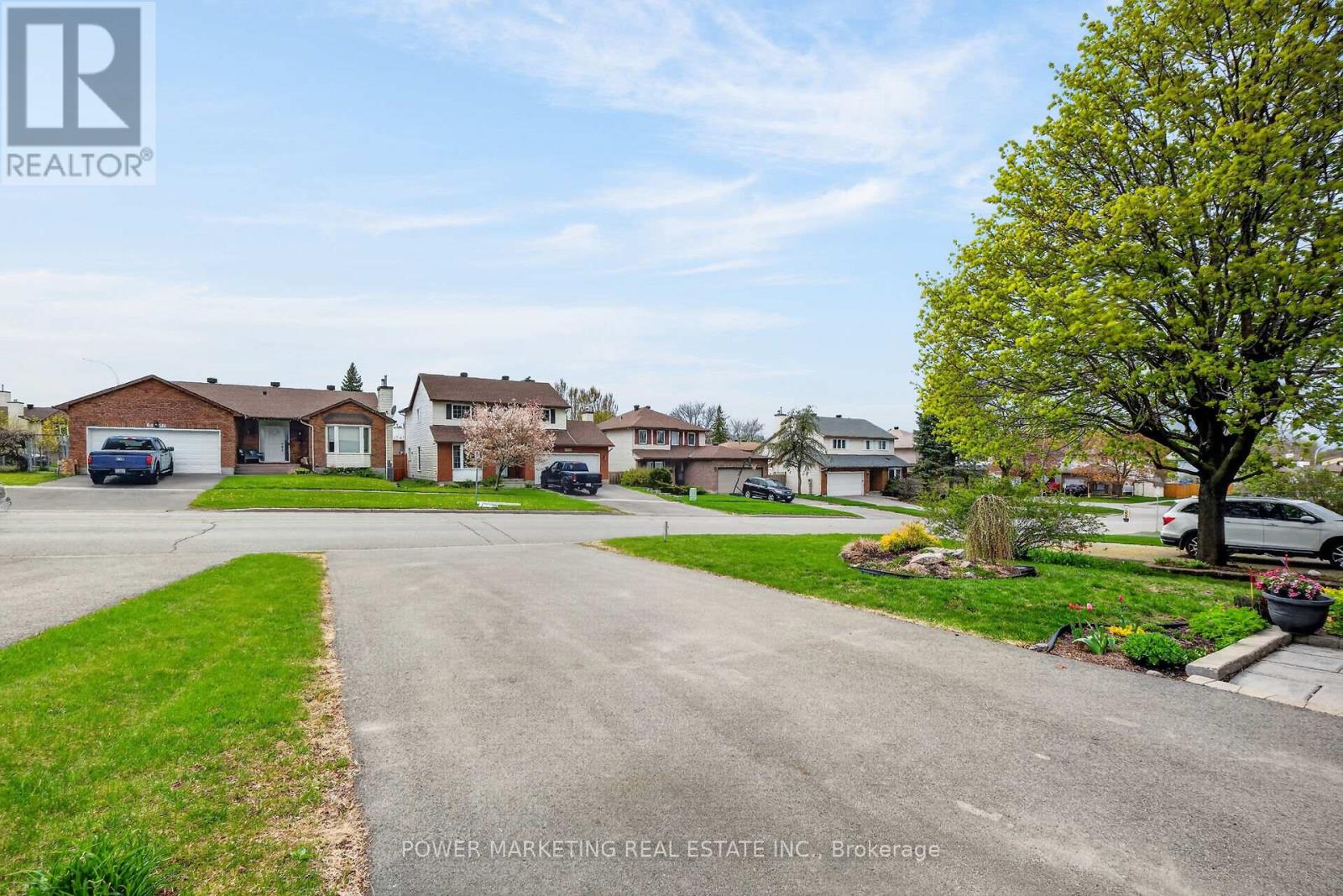 6451 VISENEAU DRIVE - 3