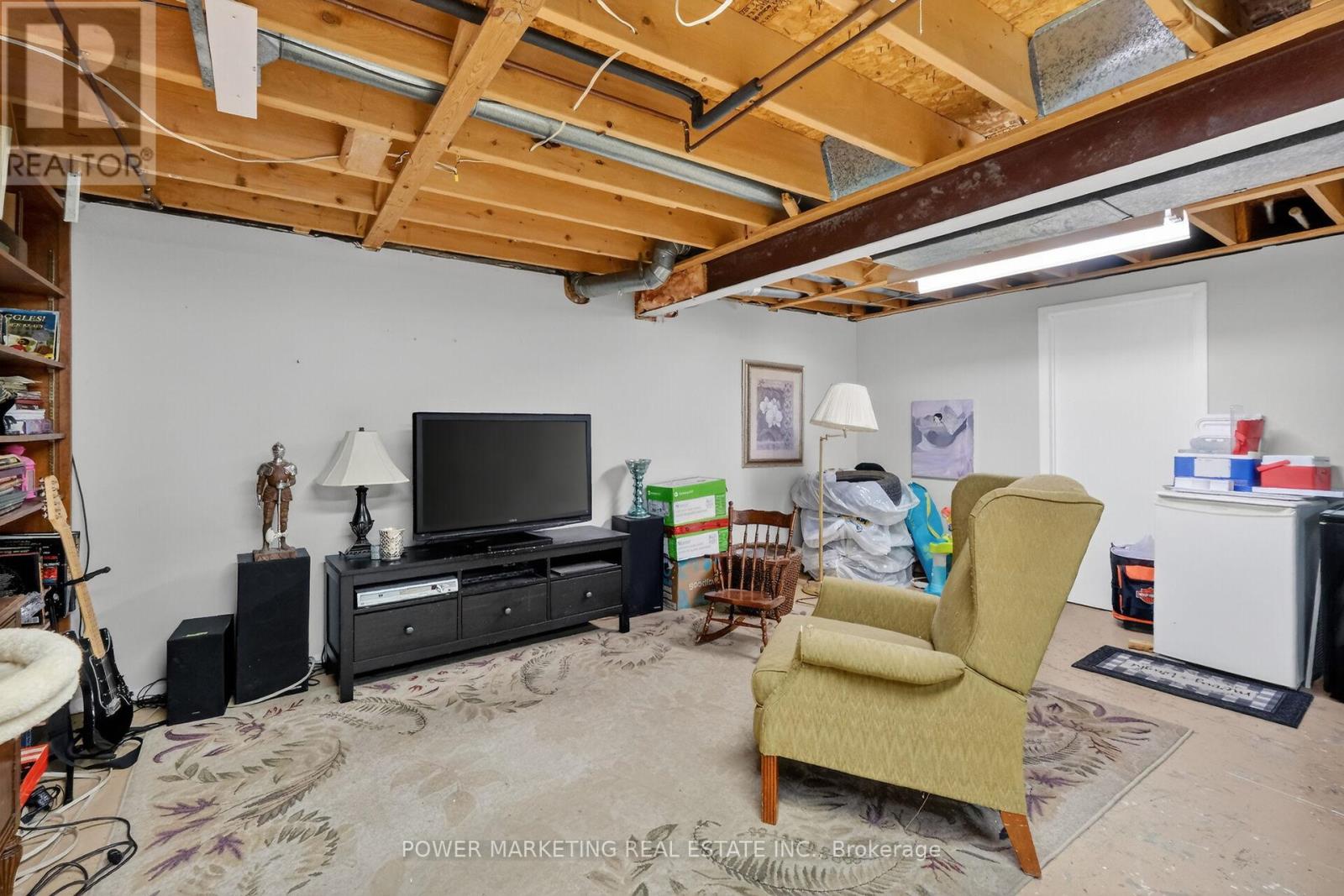6451 VISENEAU DRIVE - 34