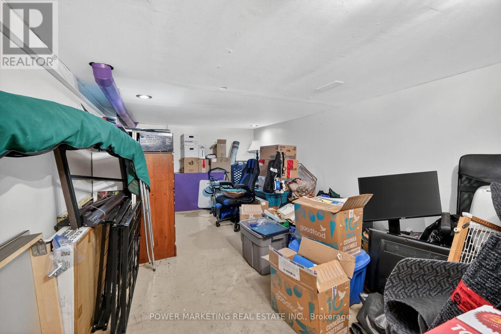 6451 VISENEAU DRIVE - 35