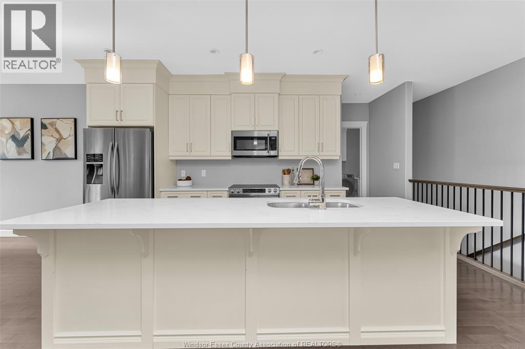 1701 CYPRESS - 12