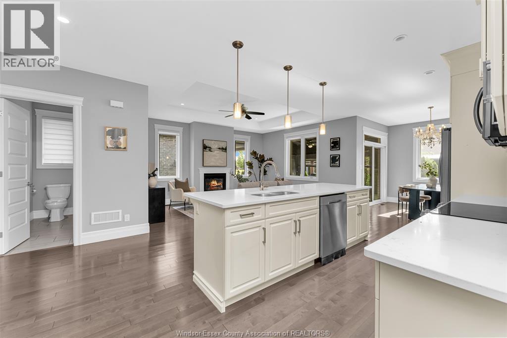 1701 CYPRESS - 14