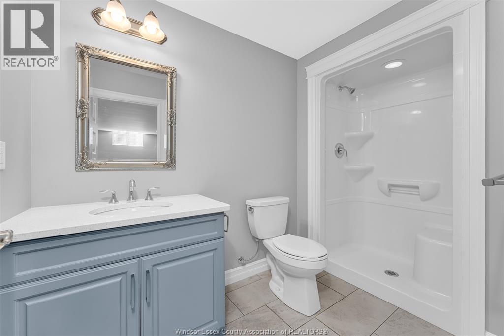 1701 CYPRESS - 23