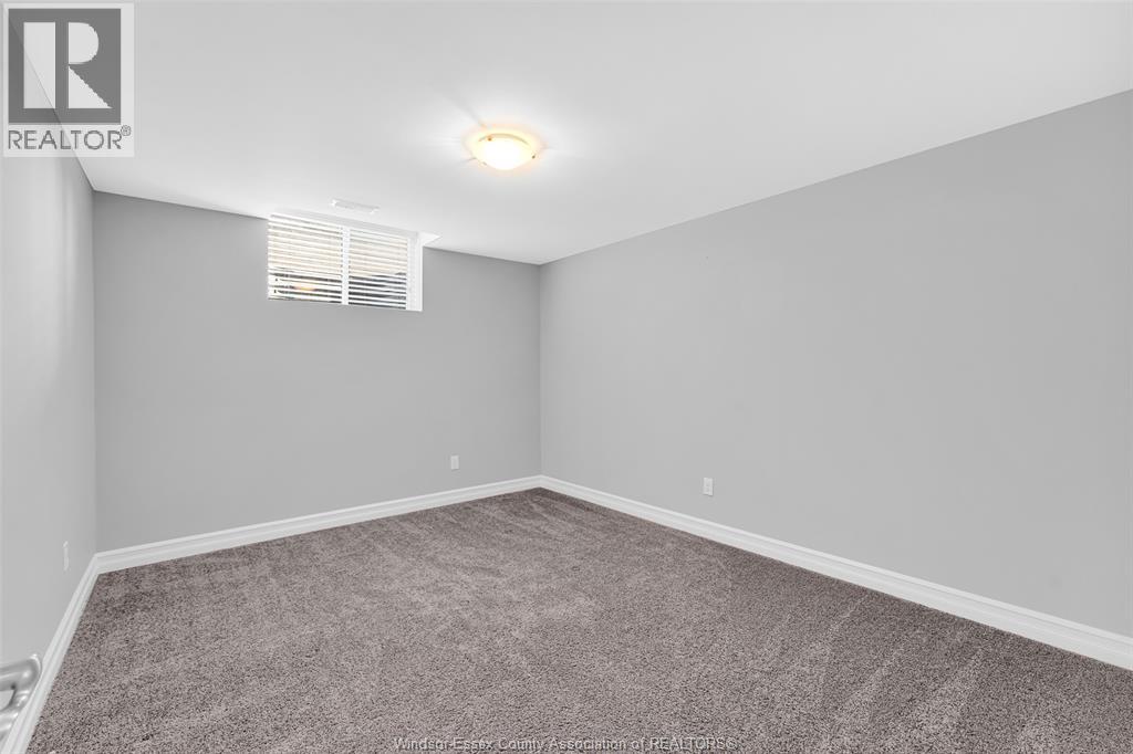 1701 CYPRESS - 27