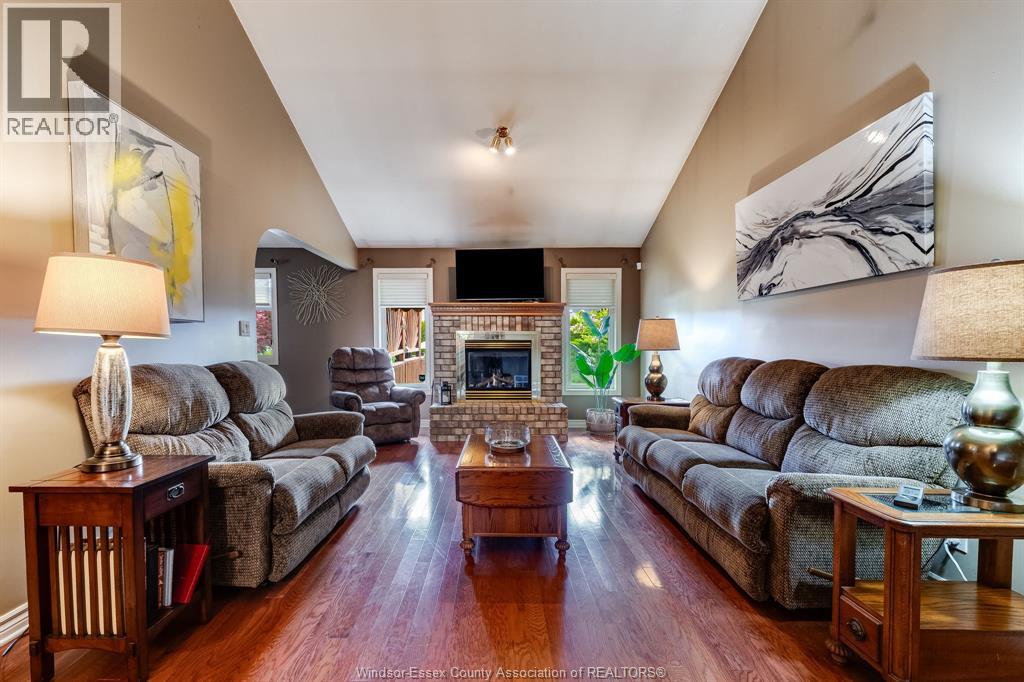 21 Conservation BOULEVARD - 5