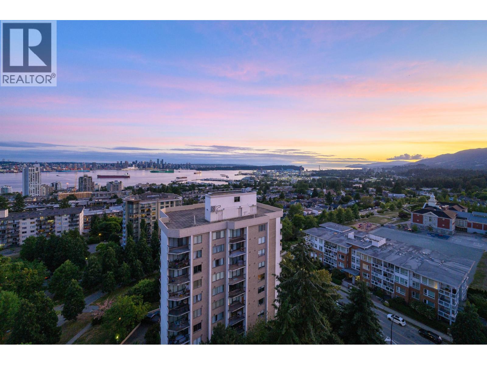 1505 160 W KEITH ROAD, North Vancouver