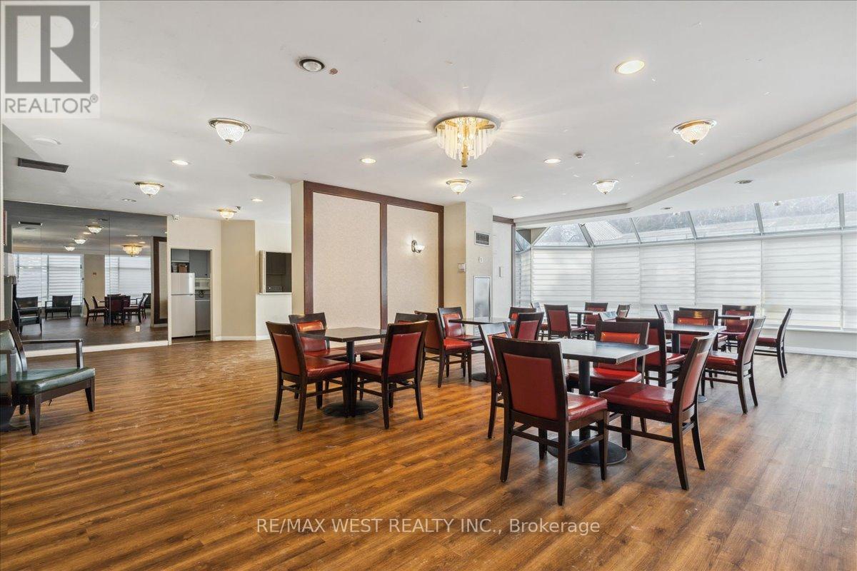 #905 26 HANOVER ROAD - 7