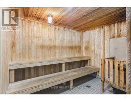 905 - 26 Hanover Road, Brampton, ON L6S4T2 Photo 9