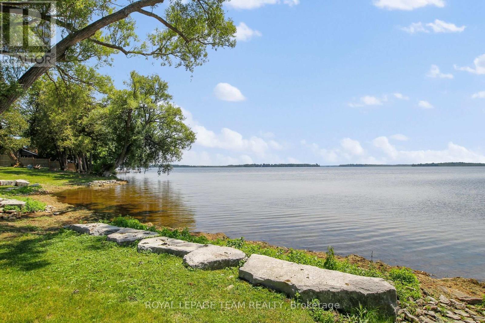 212 KASWIT DRIVE - Image 43