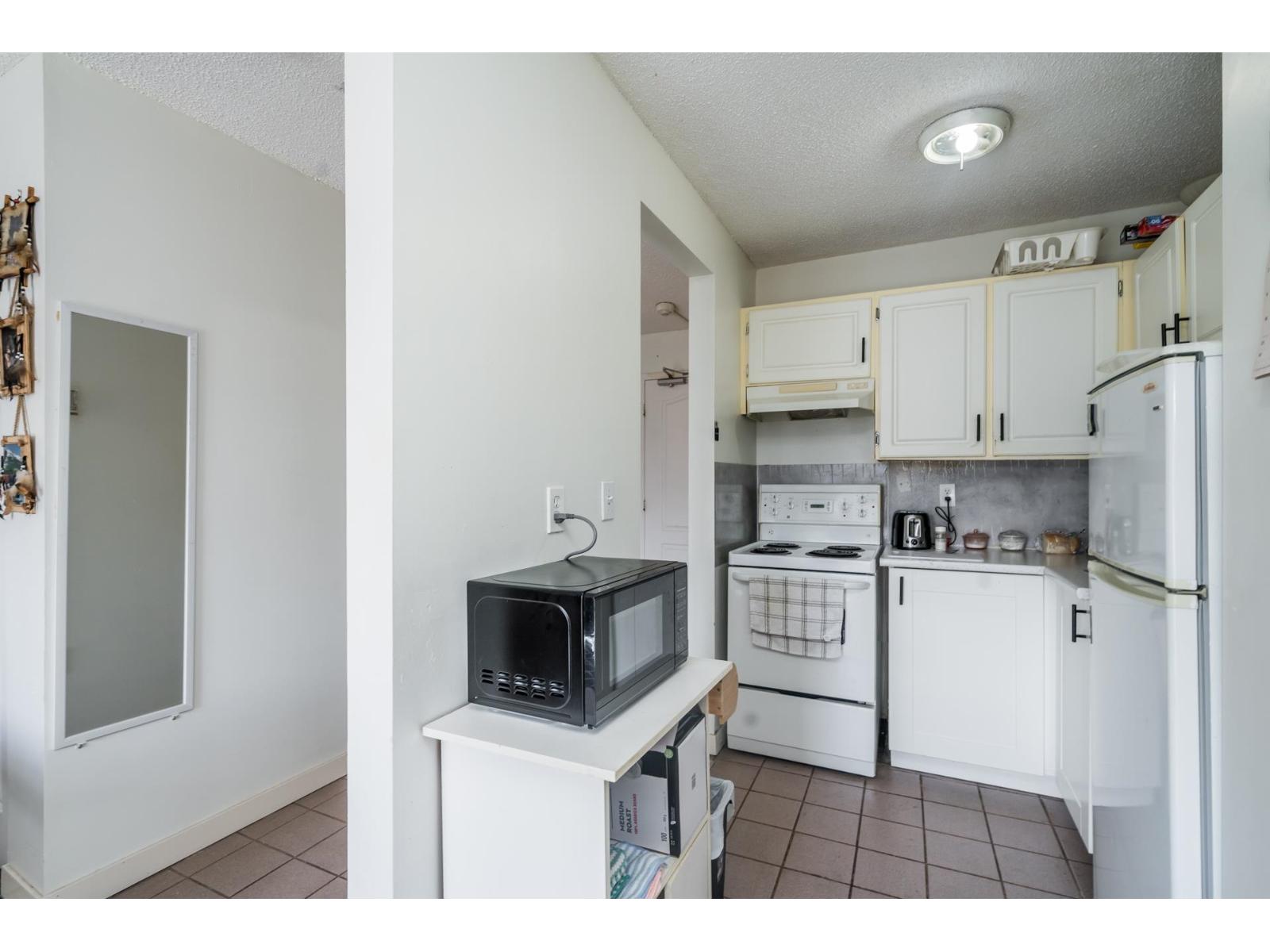 204 9477 COOK STREET, Chilliwack Proper West, Chilliwack
