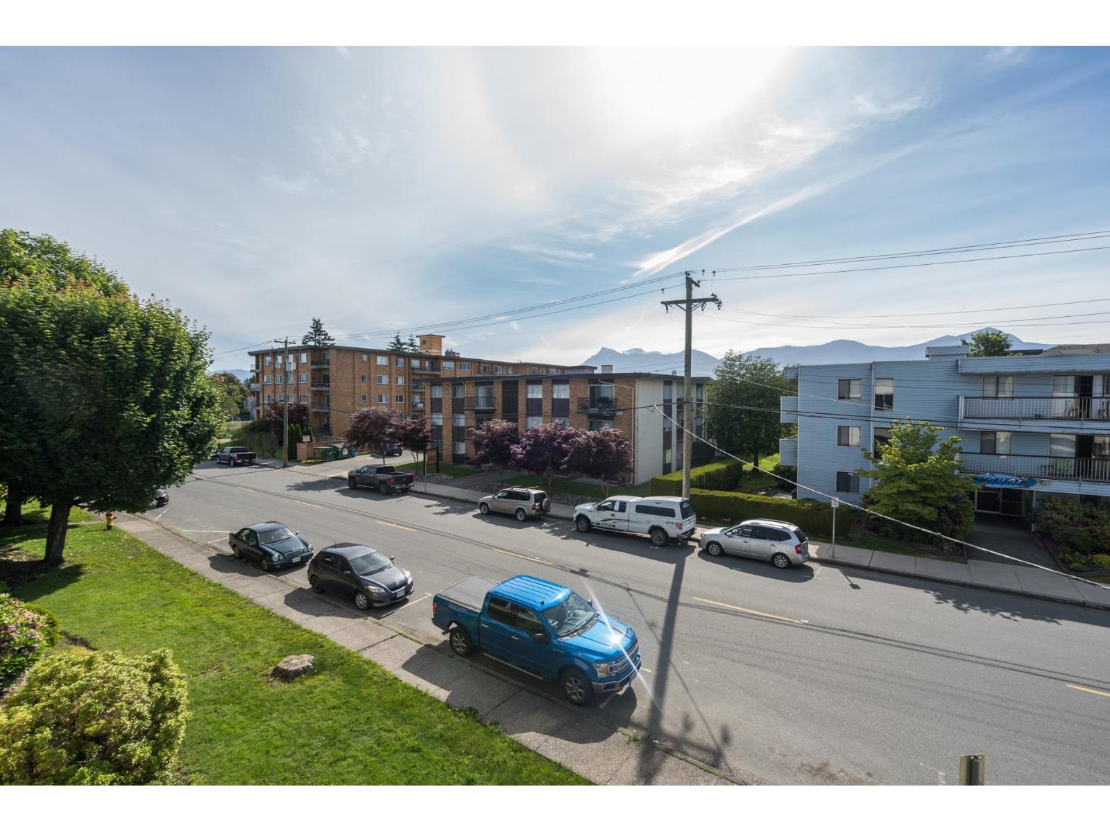 204 9477 COOK STREET, Chilliwack Proper West, Chilliwack