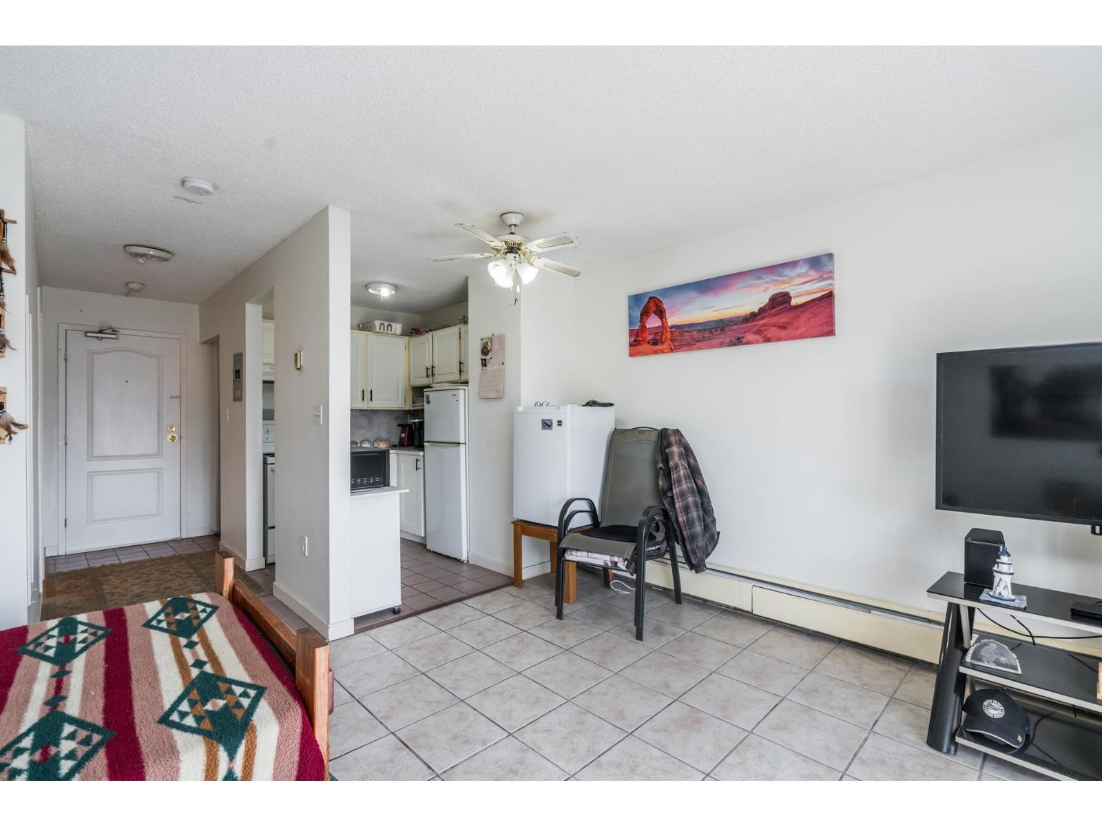 204 9477 COOK STREET, Chilliwack Proper West, Chilliwack