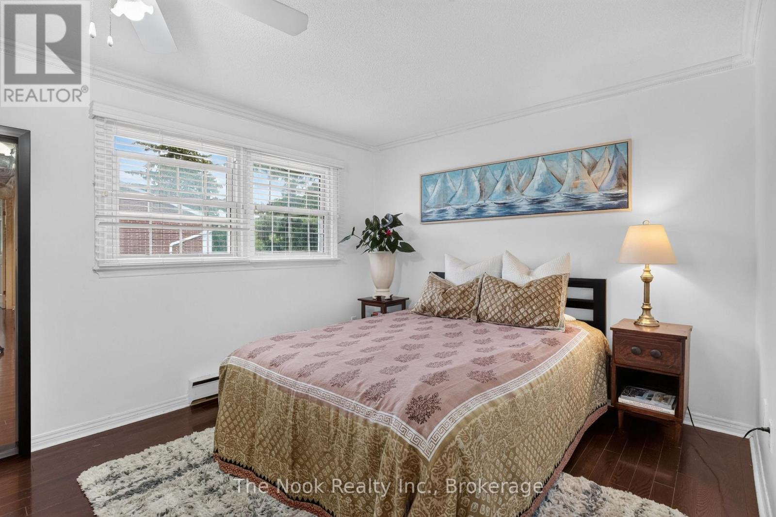#12 91 LIVINGSTON AVENUE - 28