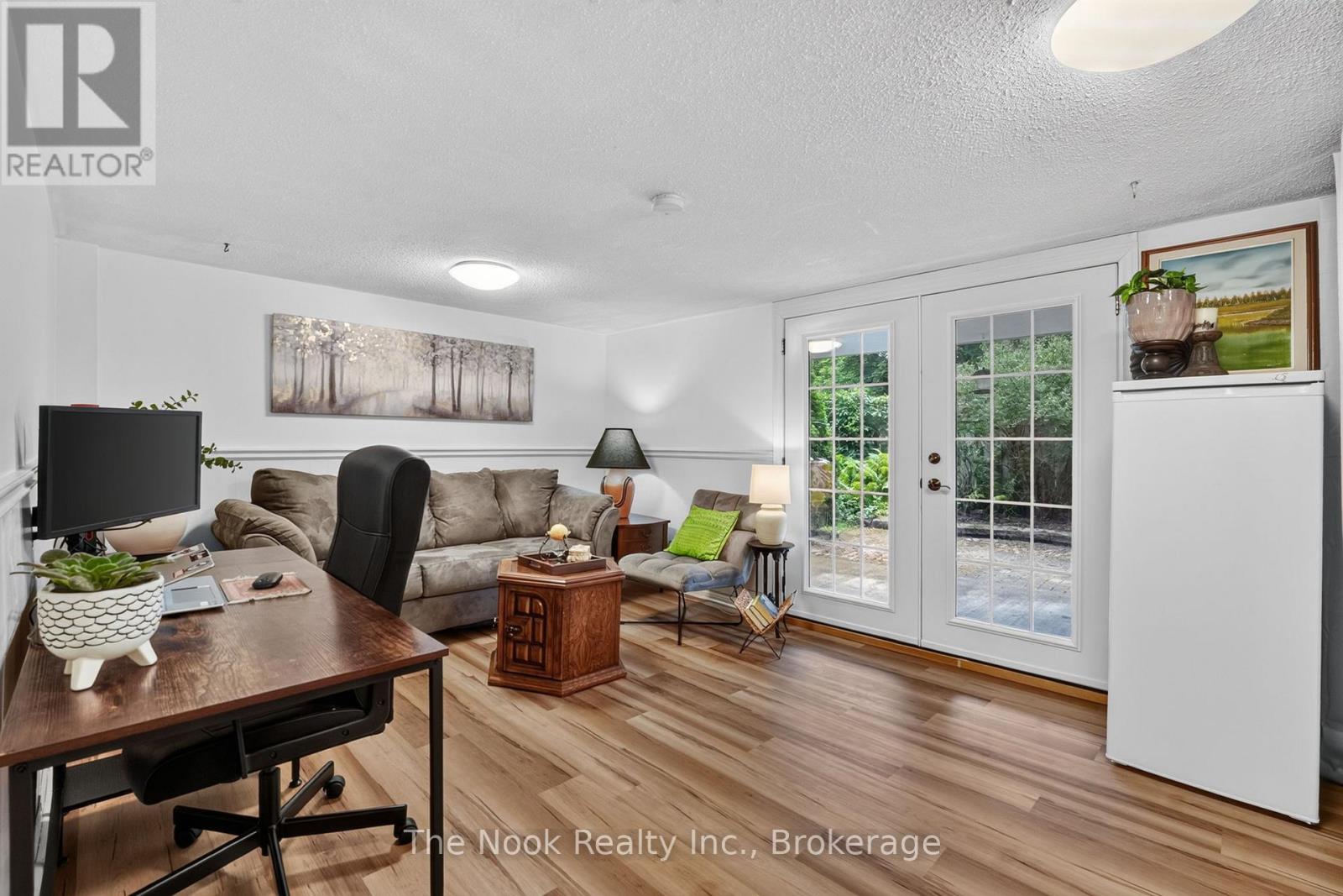#12 91 LIVINGSTON AVENUE - 6