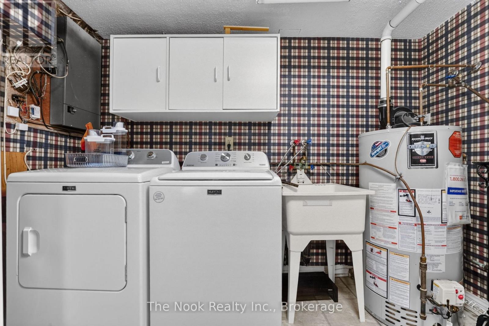 #12 91 LIVINGSTON AVENUE - 9