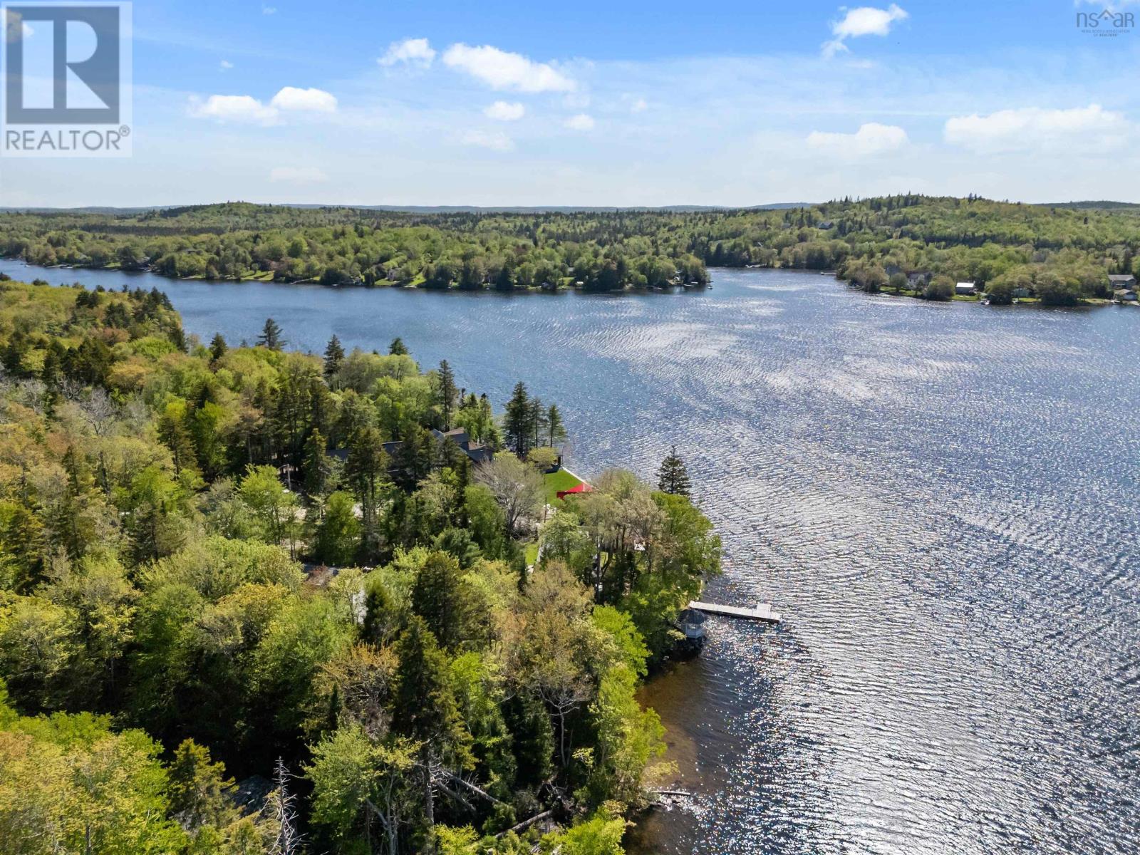 660 East Uniacke Road - 47