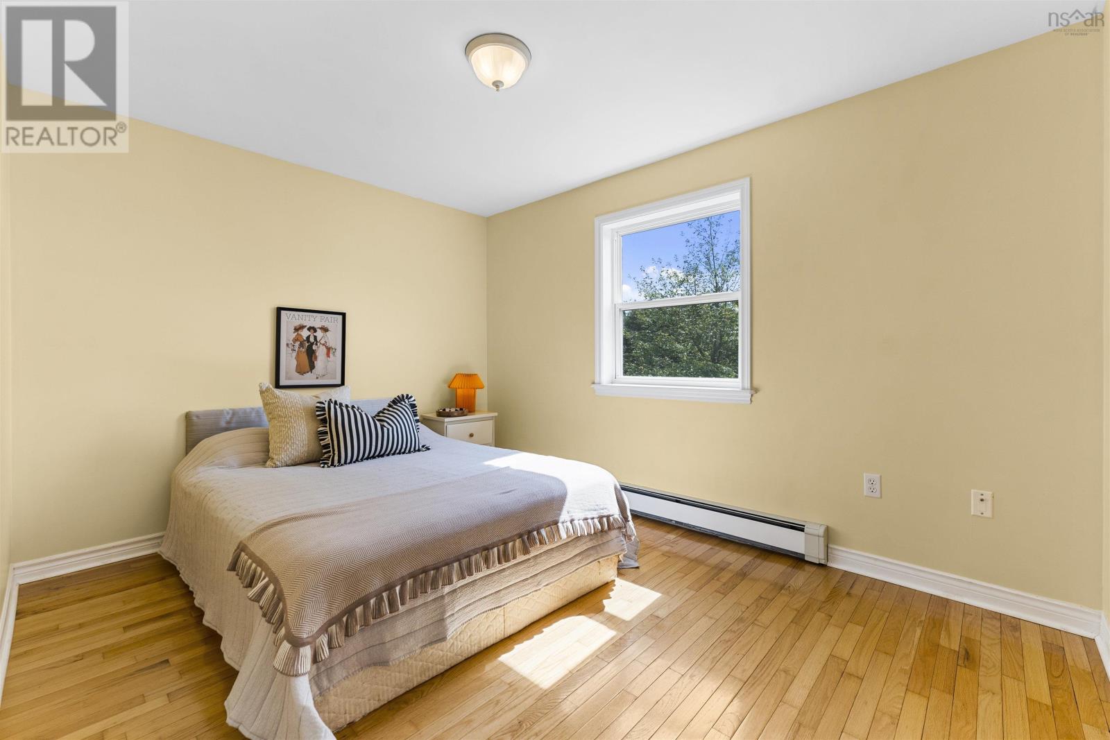 111 St George Boulevard - 38