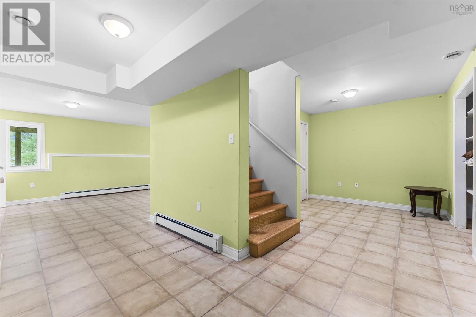 111 St George Boulevard - 41