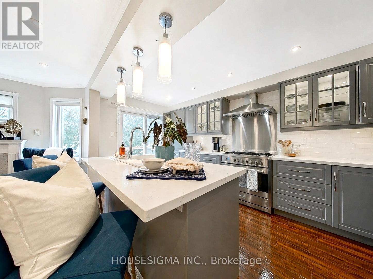 114 ZACHARY PLACE - 18