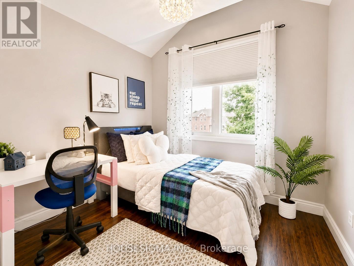 114 ZACHARY PLACE - 27