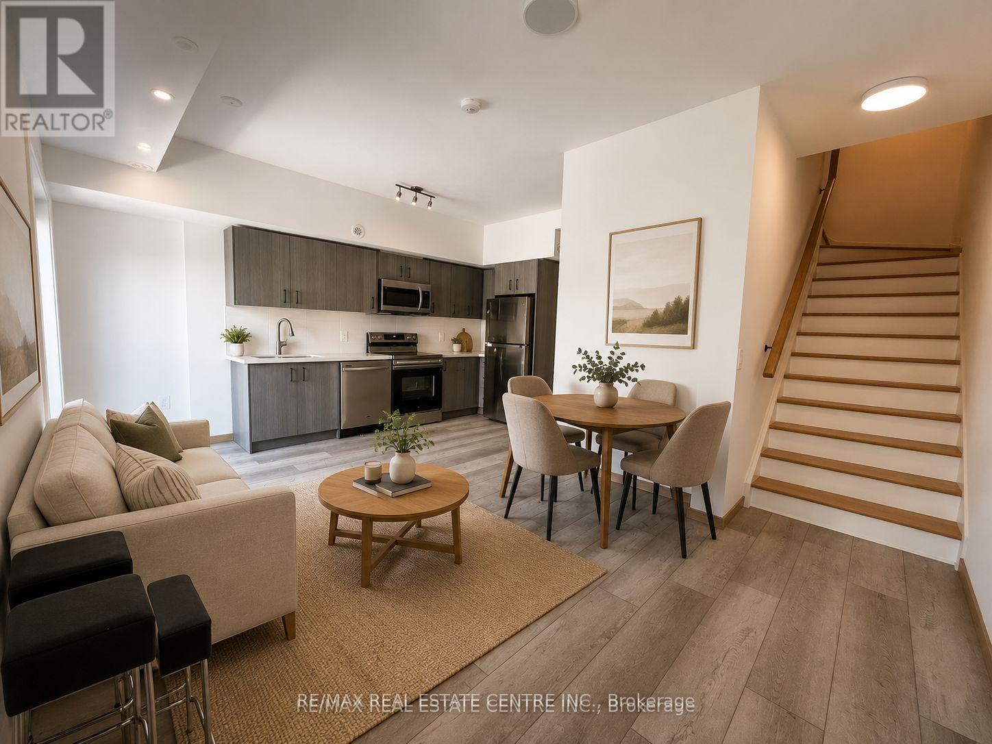 #307 3425 SHEPPARD AVENUE E - 1