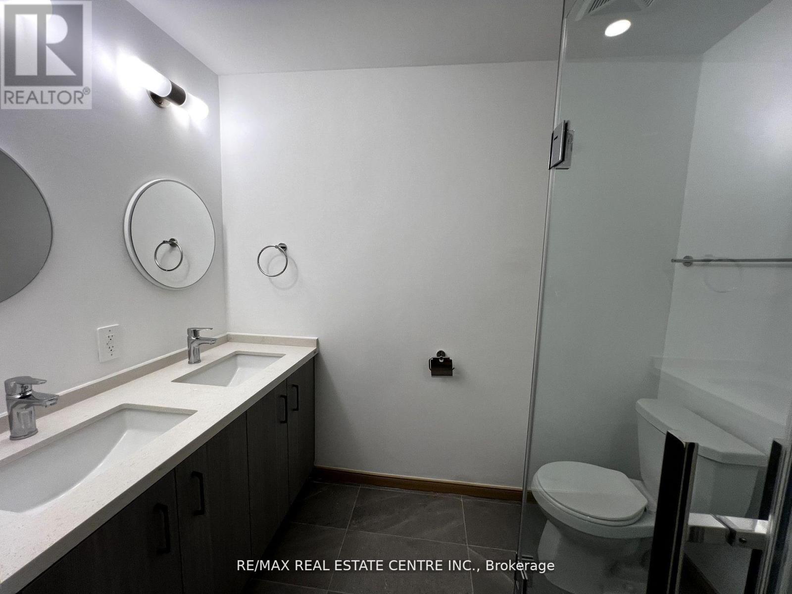 #307 3425 SHEPPARD AVENUE E - 18