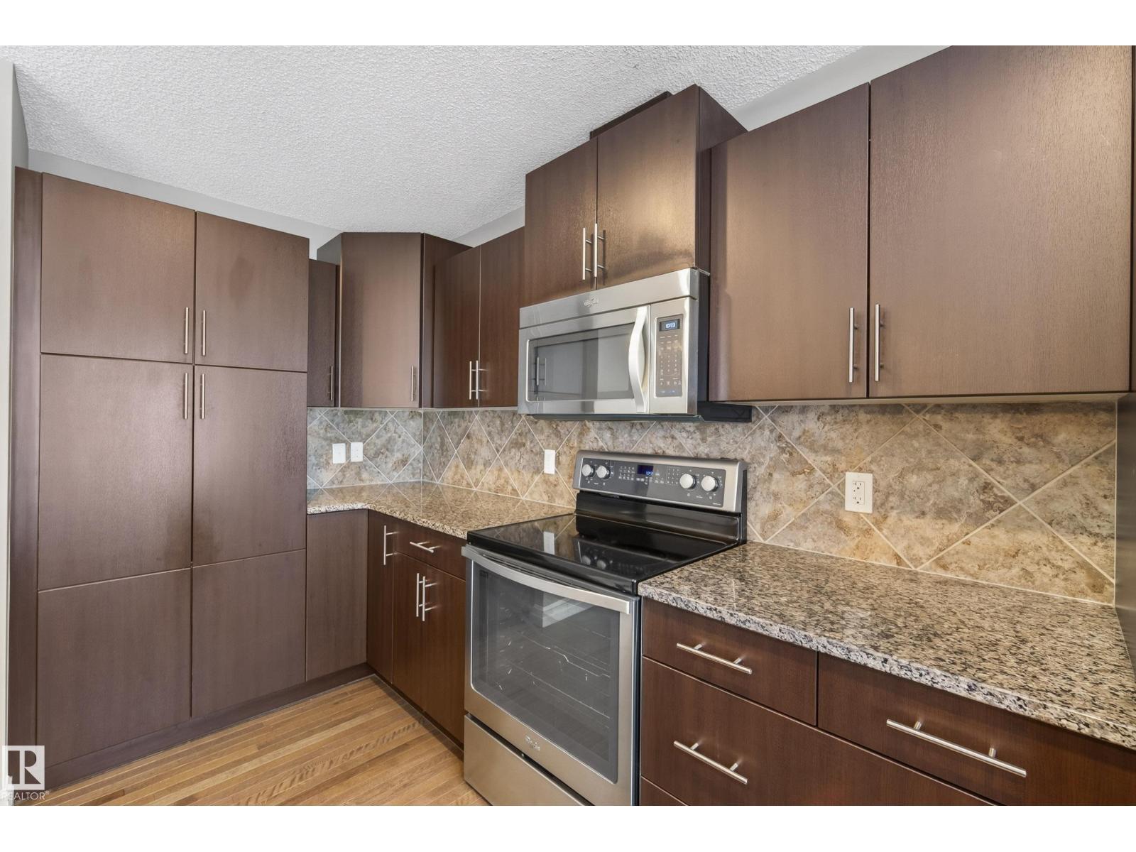 #53 3625 144 AV NW - 18