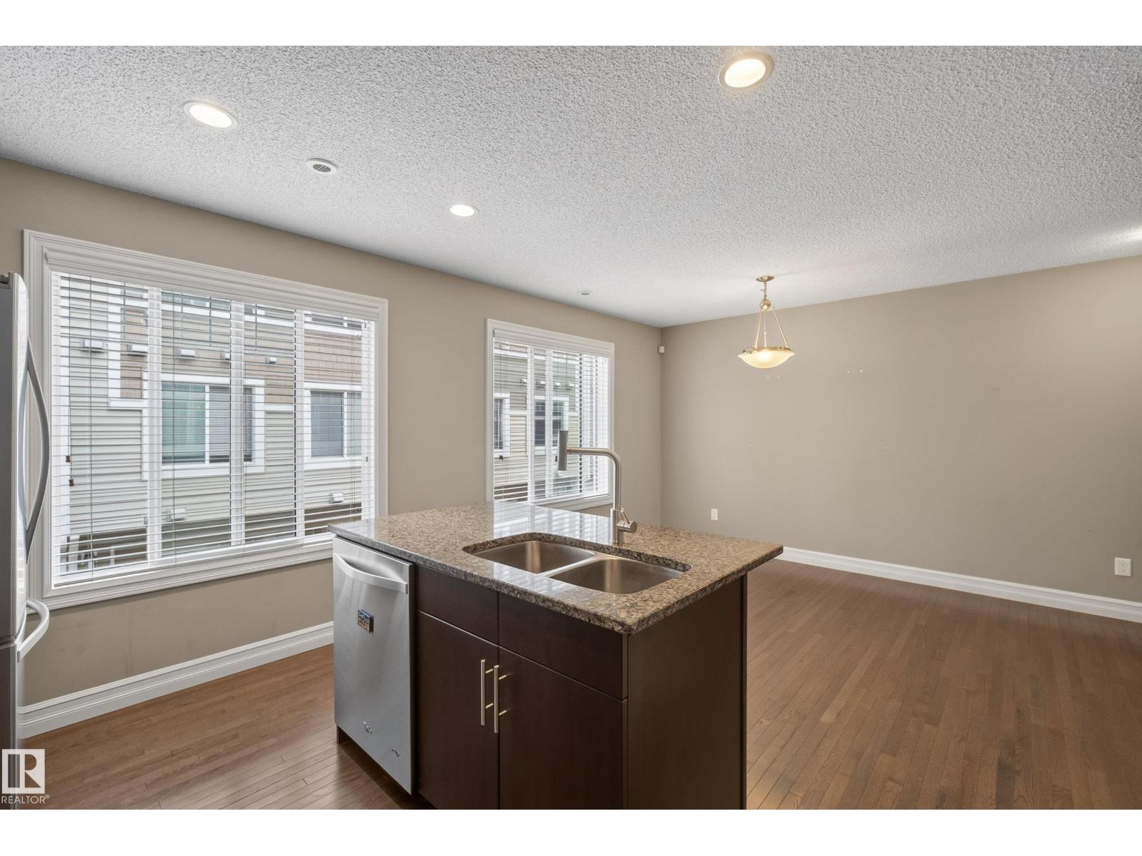 #53 3625 144 AV NW - 19