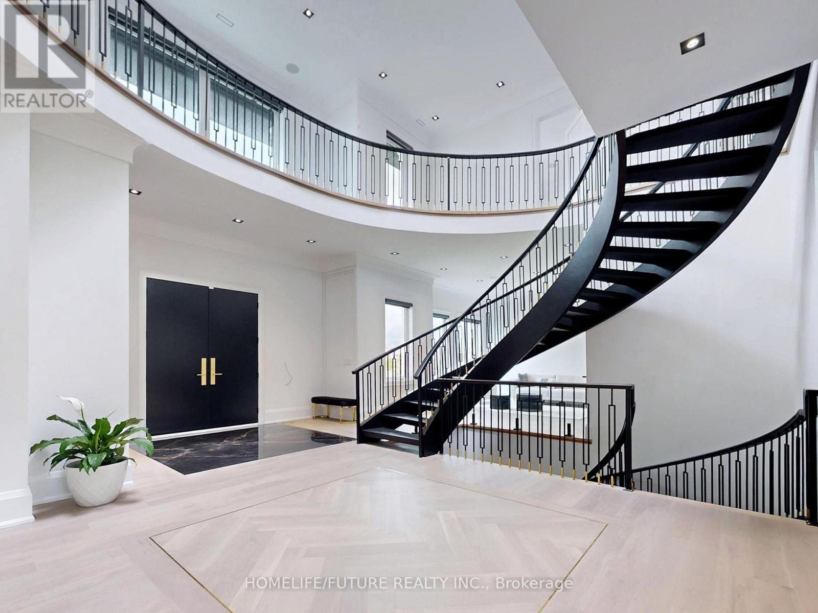 9 PLEASANT VALLEY DRIVE - 2