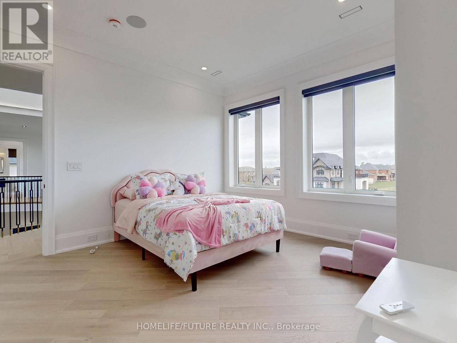 9 PLEASANT VALLEY DRIVE - 27