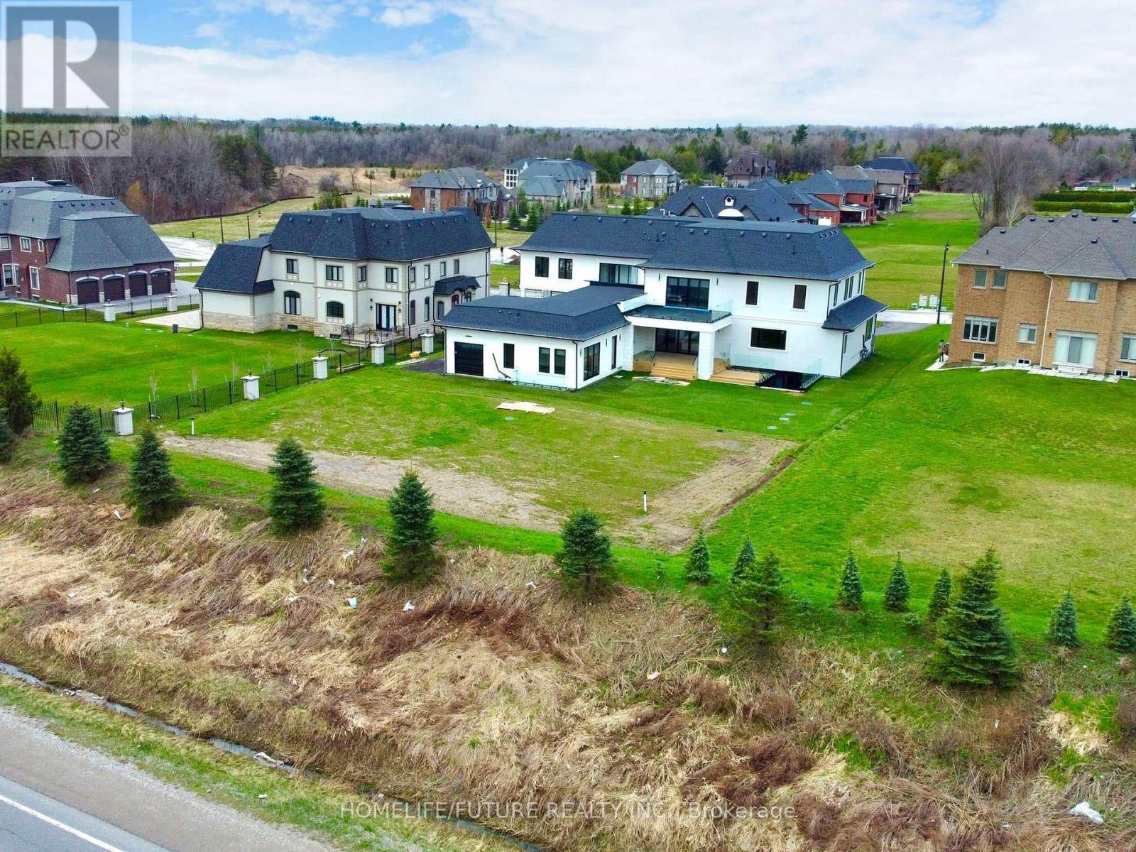 9 PLEASANT VALLEY DRIVE - 40