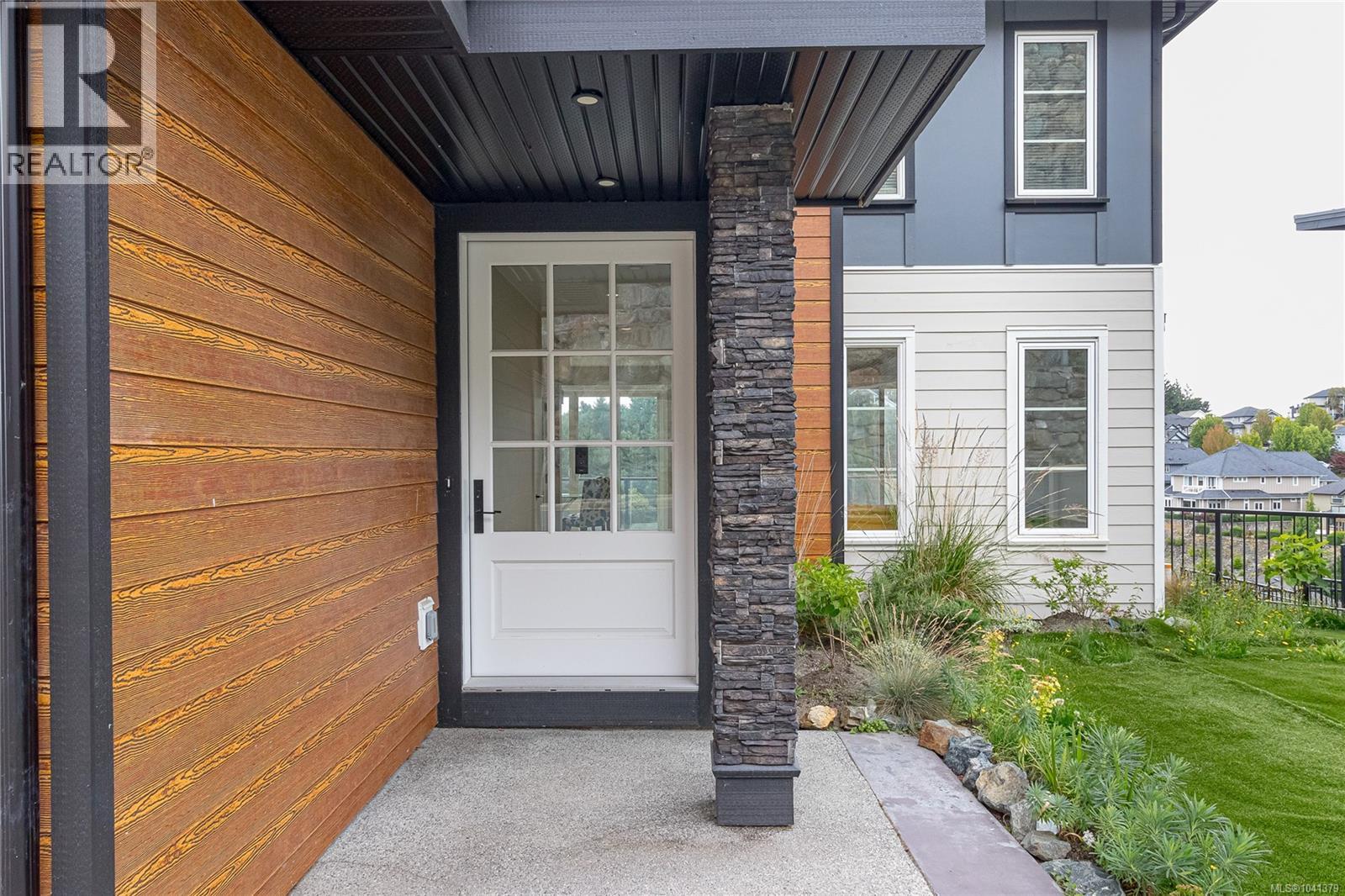 1161 Spirit Crt, Langford — photo 3