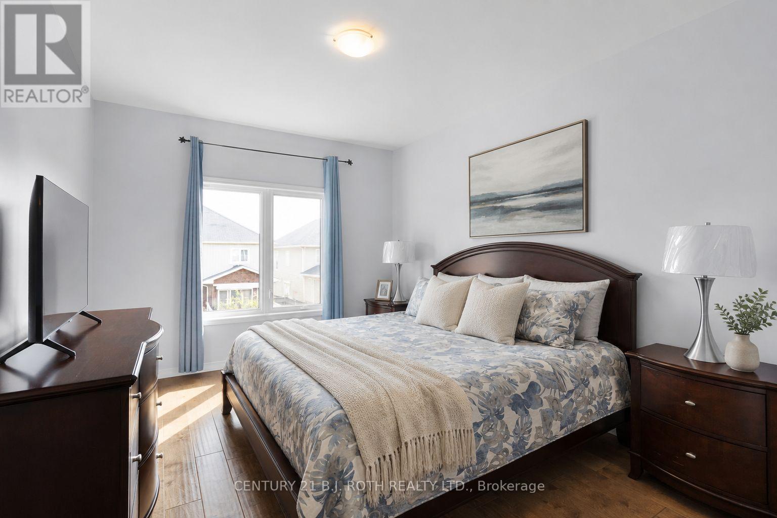 117 ISABELLA DRIVE - 13