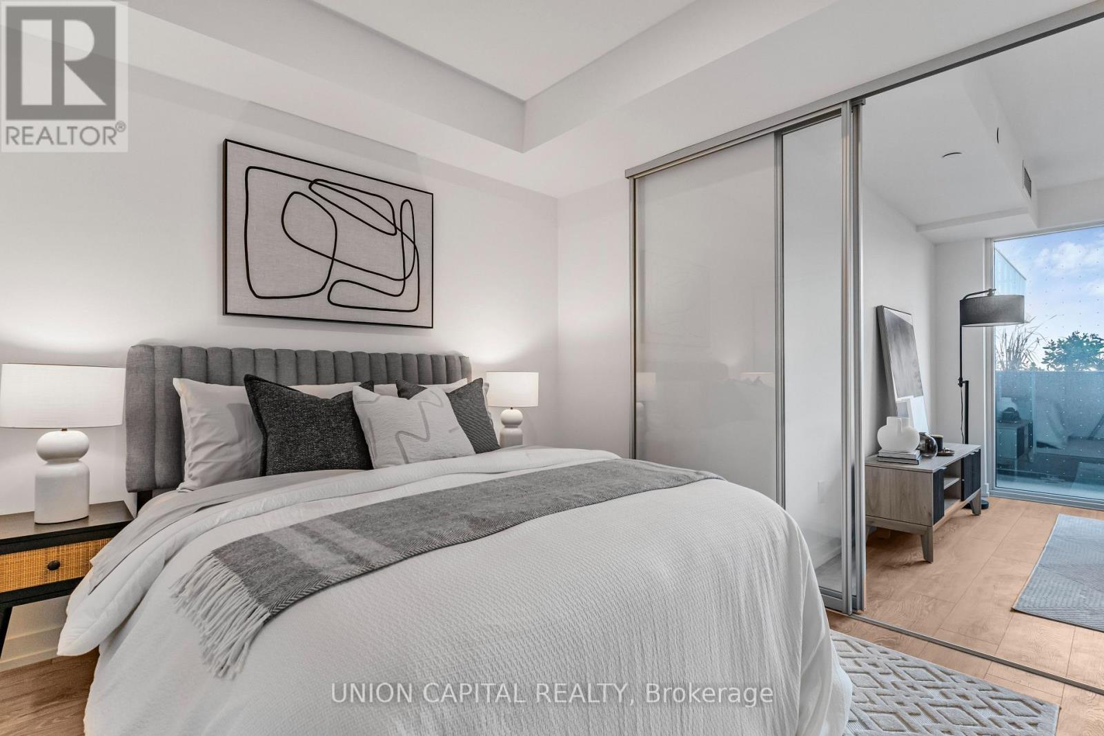 #635 1100 SHEPPARD AVENUE W - 13