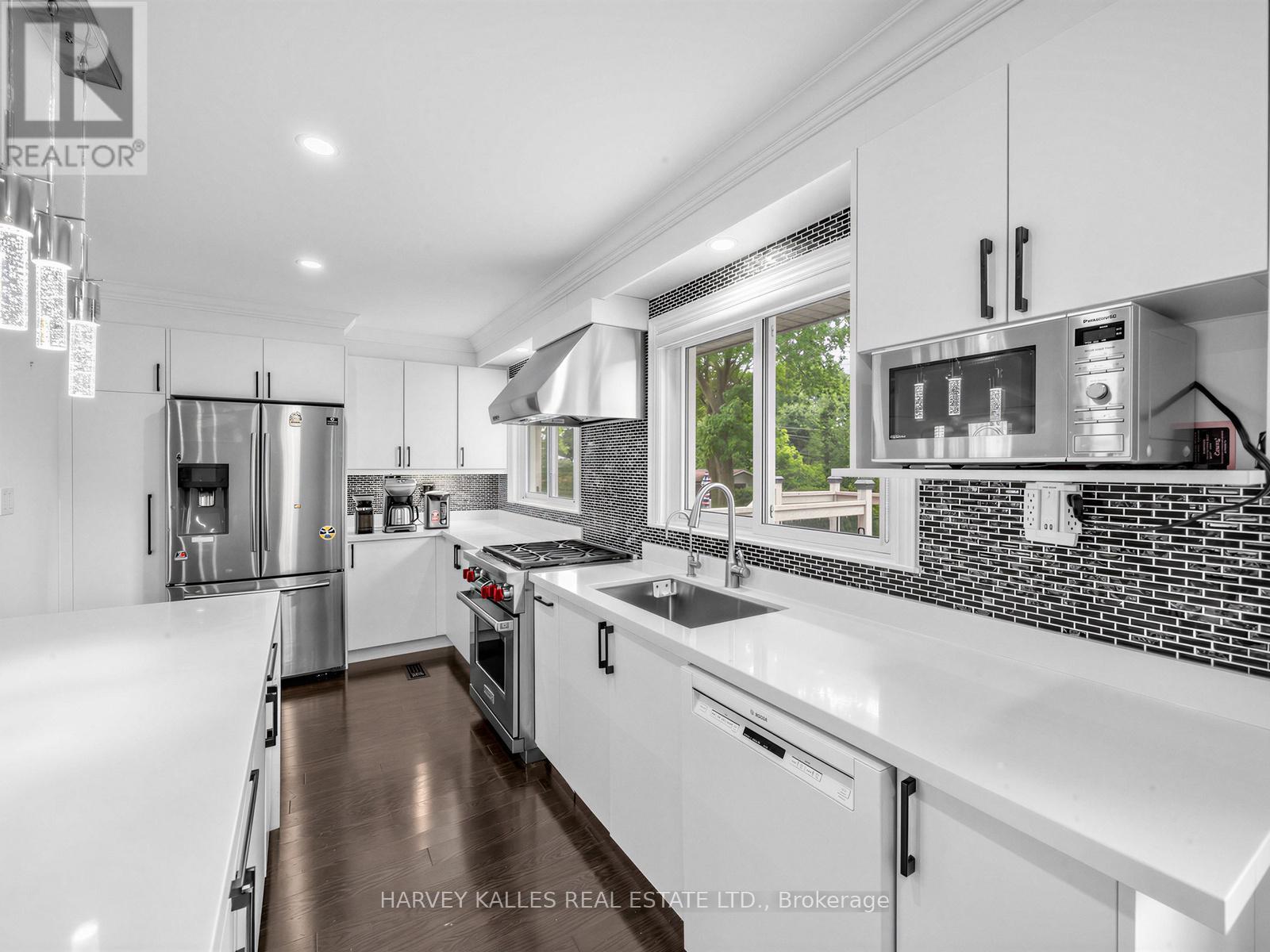 1228 PALLATINE DRIVE - 14
