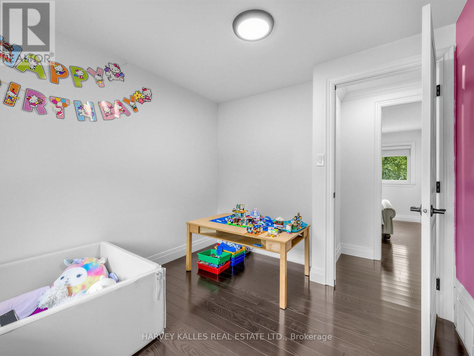 1228 PALLATINE DRIVE - 20