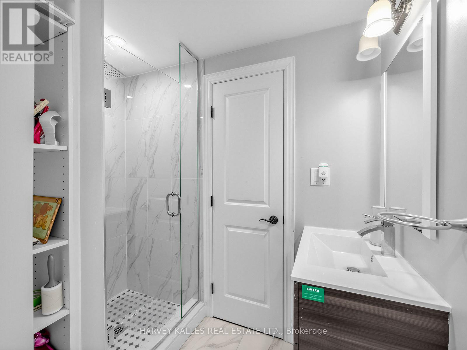 1228 PALLATINE DRIVE - 25