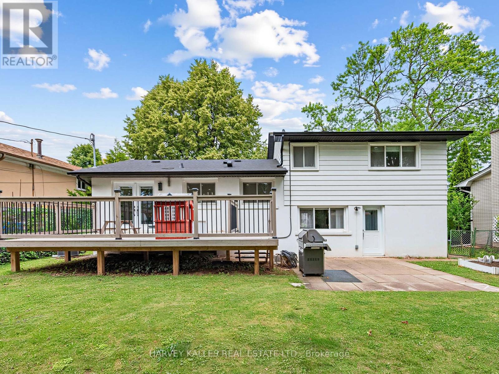1228 PALLATINE DRIVE - 36