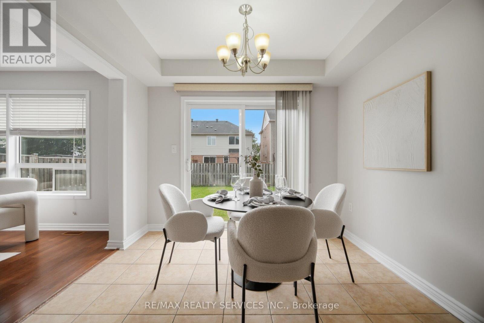 9 OLLIE AVENUE - 13