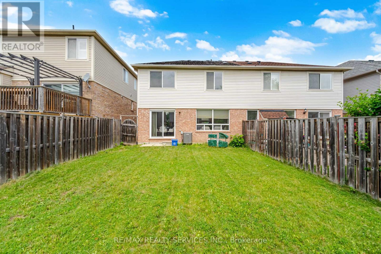 9 OLLIE AVENUE - 40