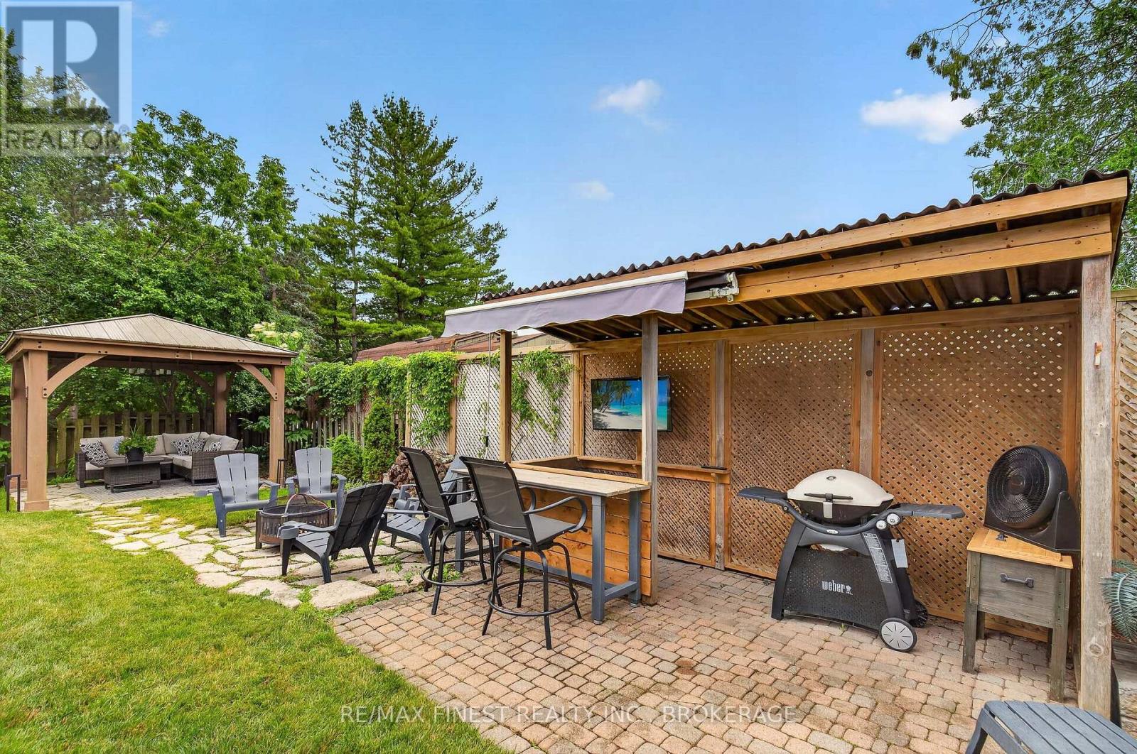 35 KELLER DRIVE - Image 37