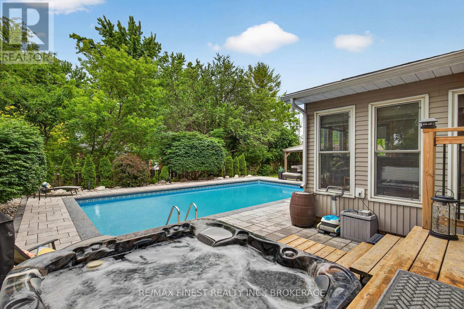 35 KELLER DRIVE - Image 43