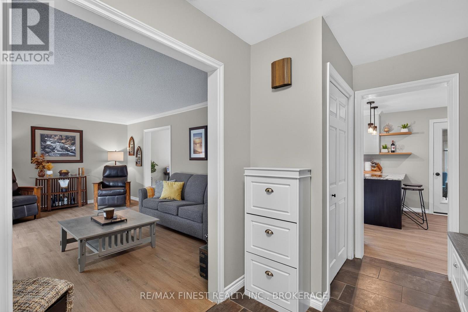 35 KELLER DRIVE - Image 5