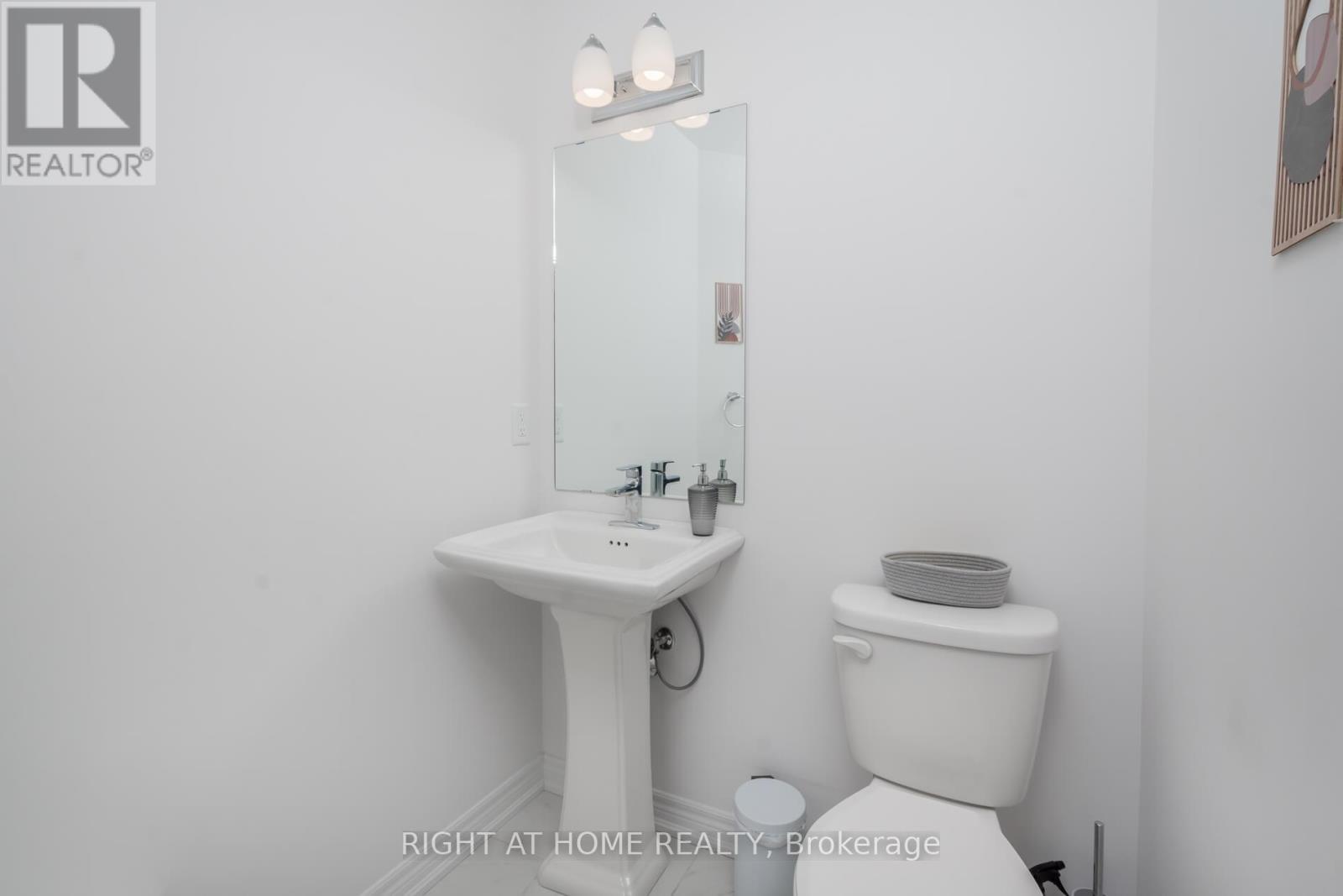 3-bedroom home for sale at 6 BRODDY AVENUE, Brantford ON · photo 21 of 37