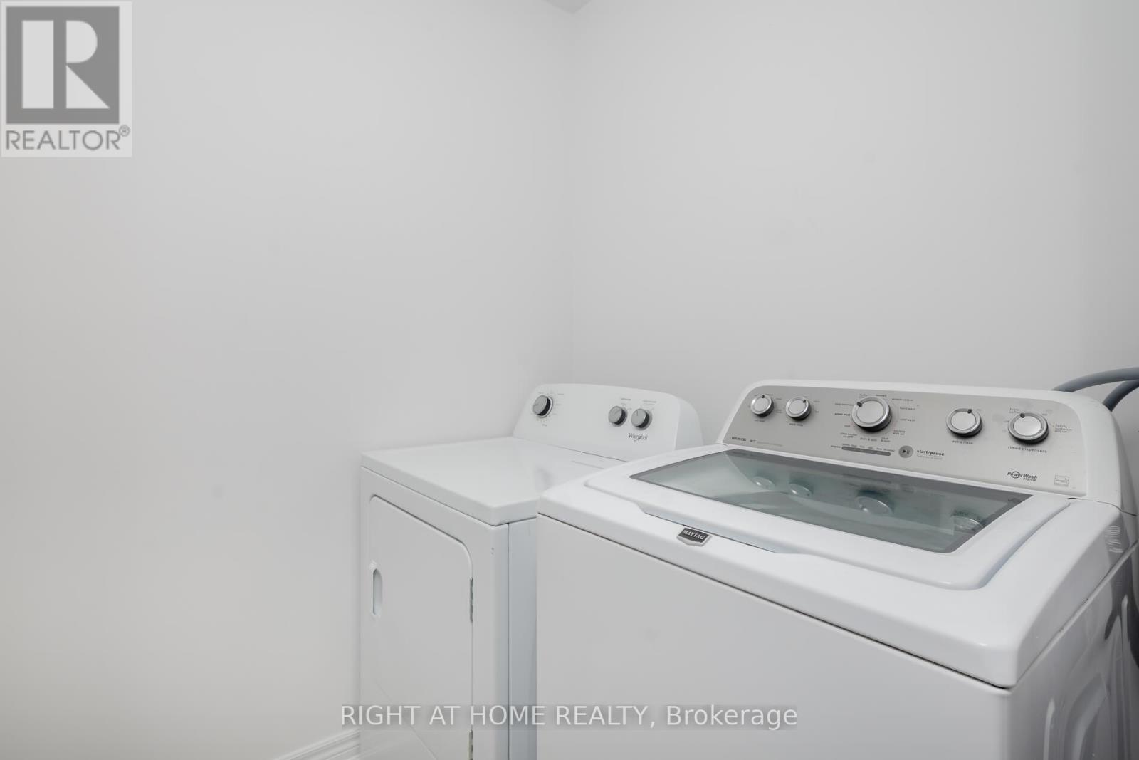 3-bedroom home for sale at 6 BRODDY AVENUE, Brantford ON · photo 30 of 37