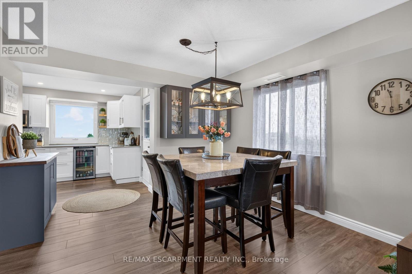 #703 301 FRANCES AVENUE - 15