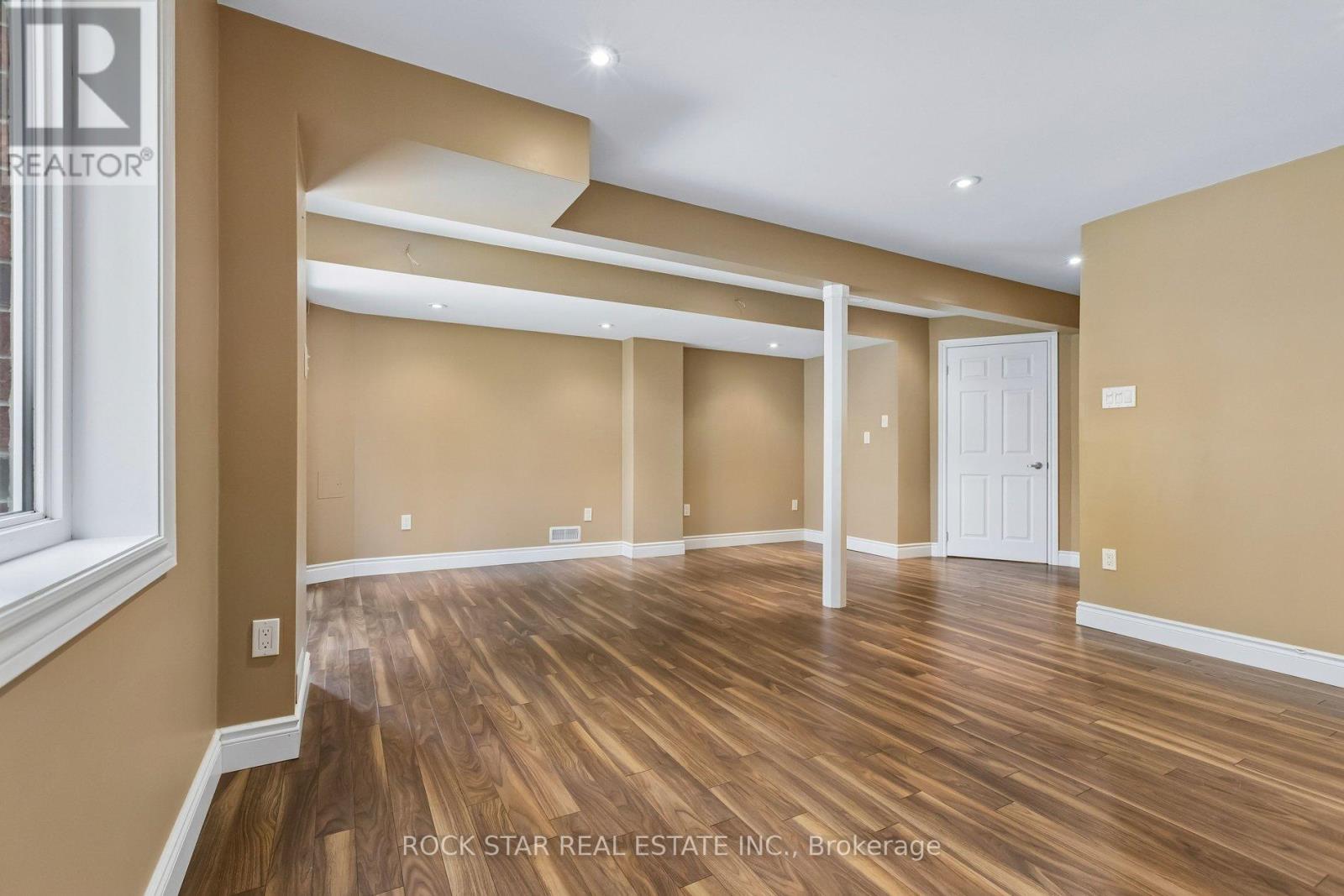 111 BLOOMINGTON DRIVE - 27