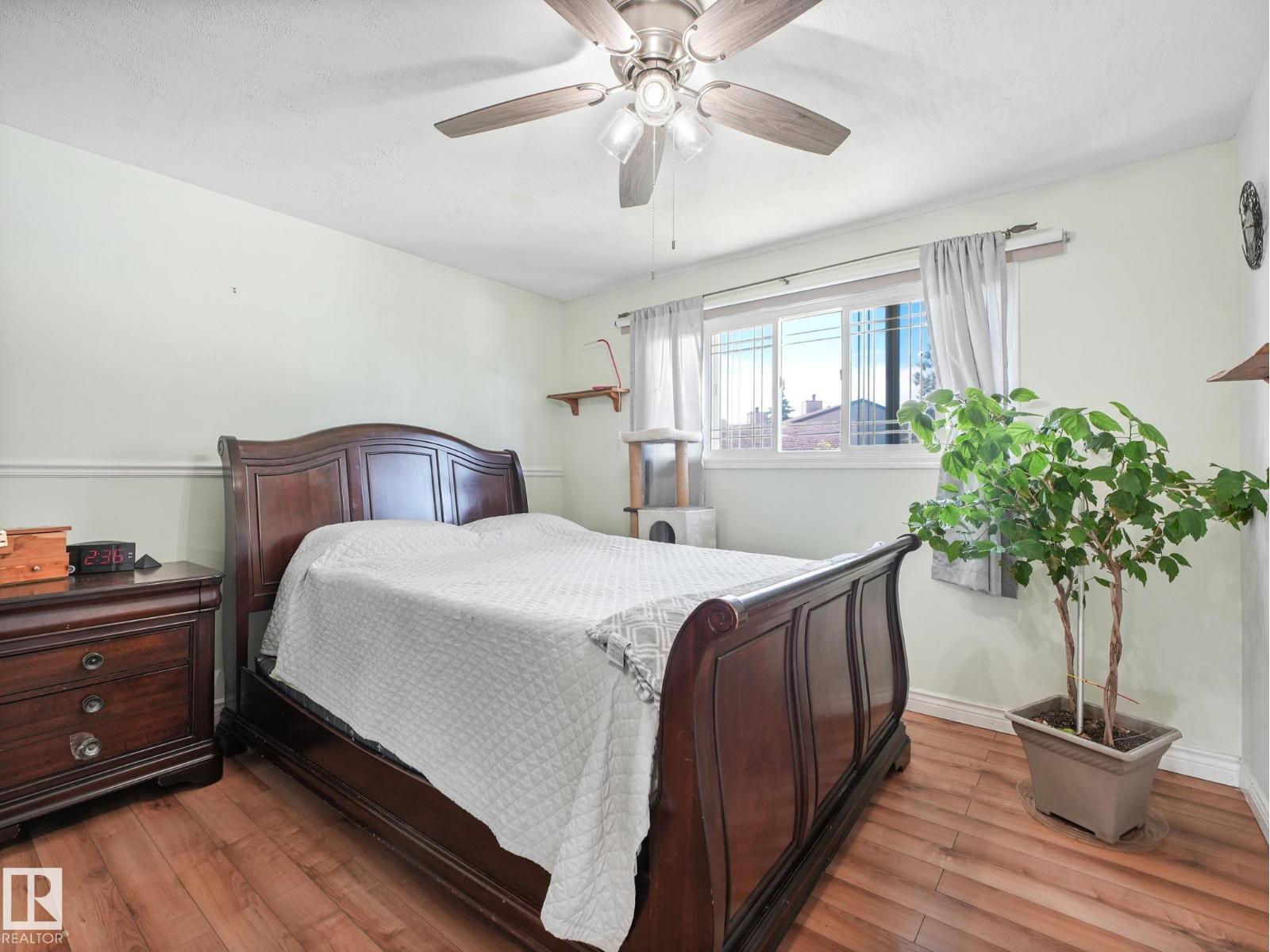 164 WARWICK RD NW - 22