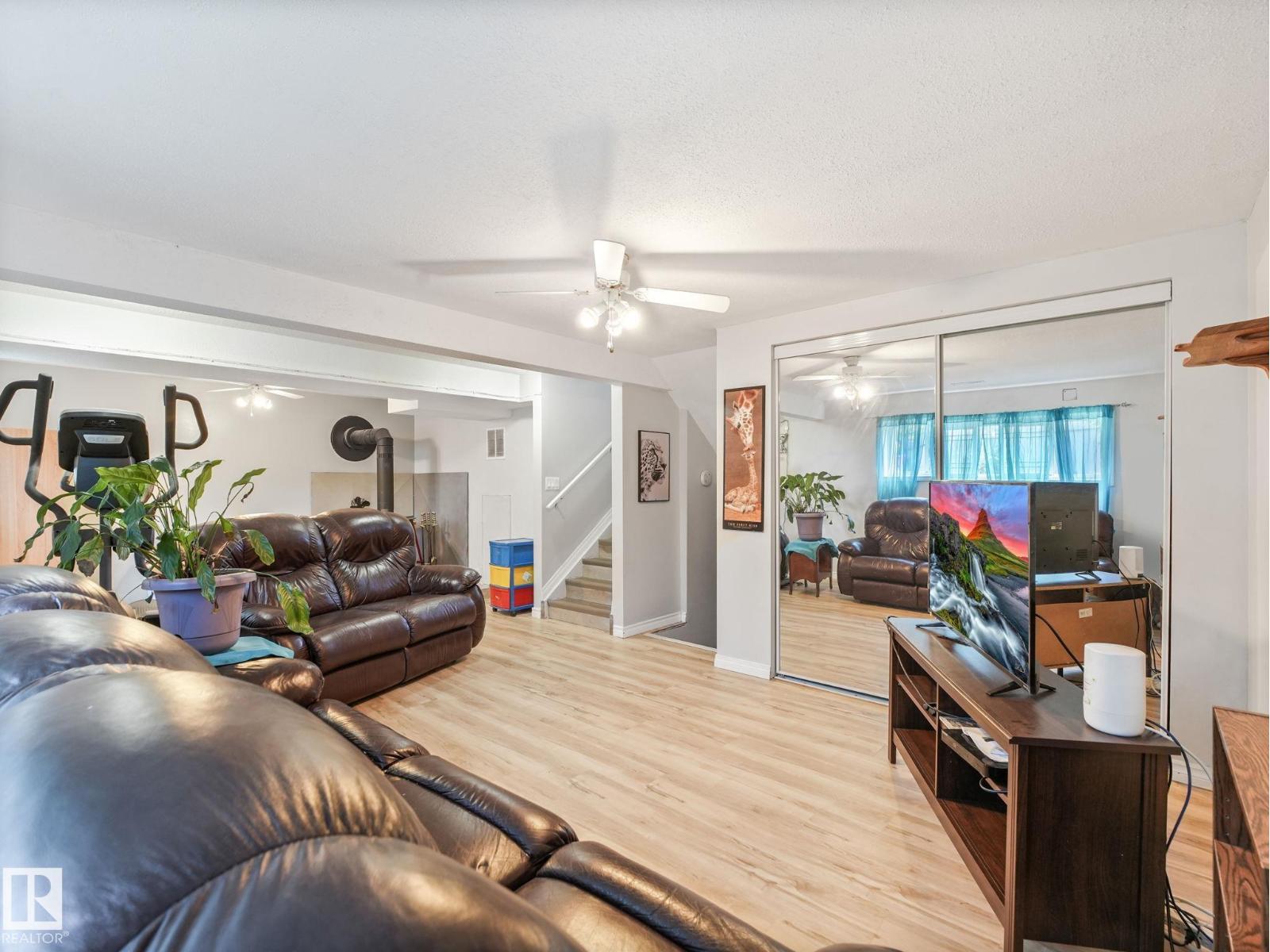 164 WARWICK RD NW - 28